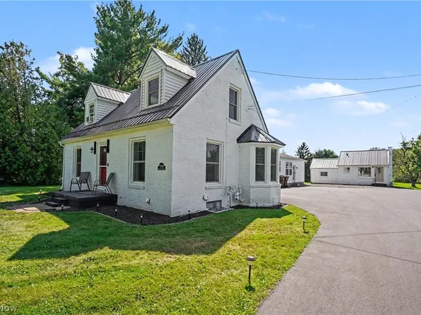 9248 Woodworth Rd, North Lima, OH 44452