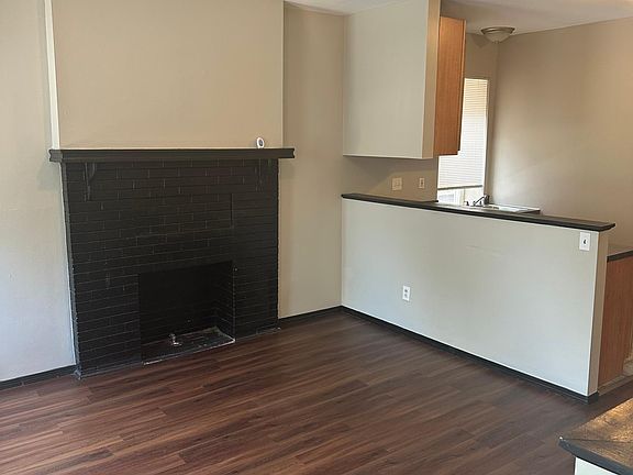 5th image of 1903 Miami St #B
