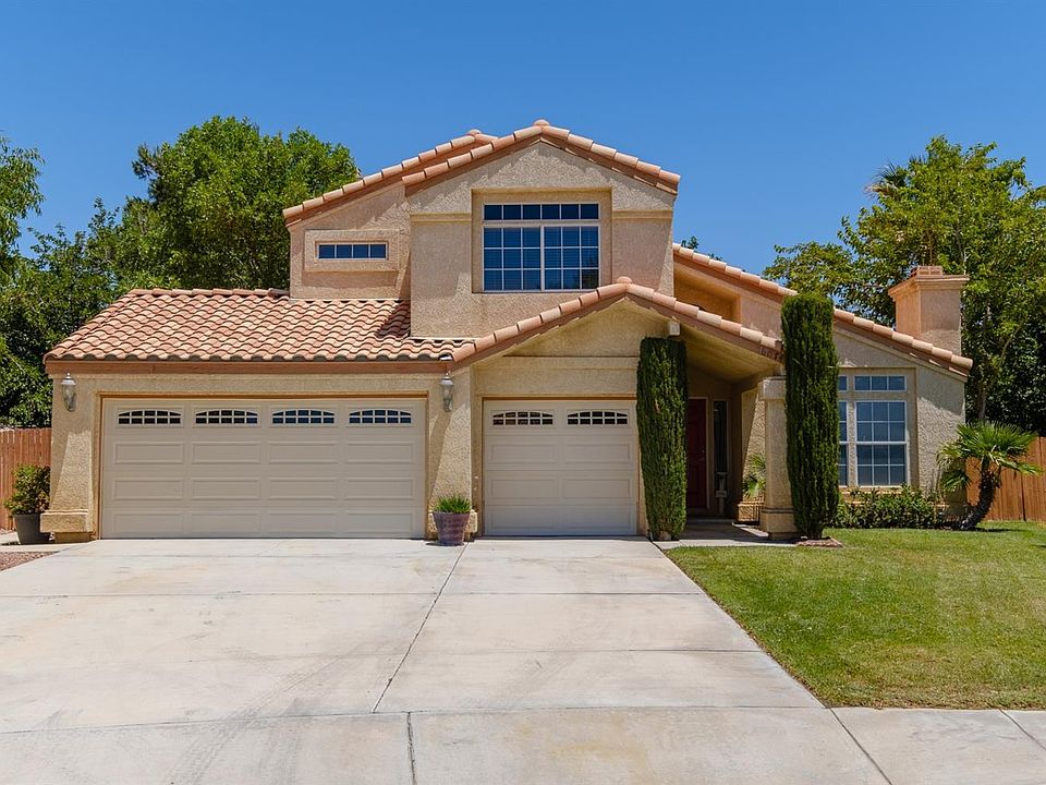 1st image of 16074 Arroyo Dr