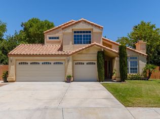 16074 Arroyo Dr, Victorville, CA 92395