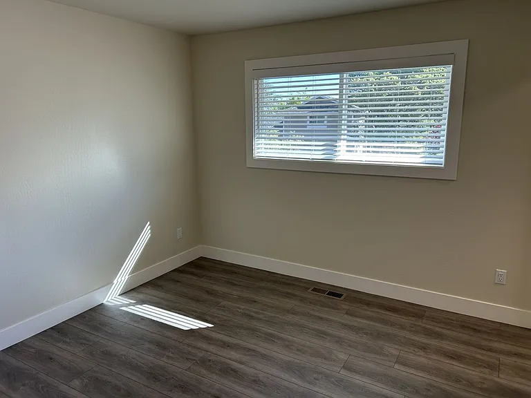 85 Jackson Dr — Photo 19