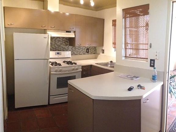 5th image of 2742 A St APT 109