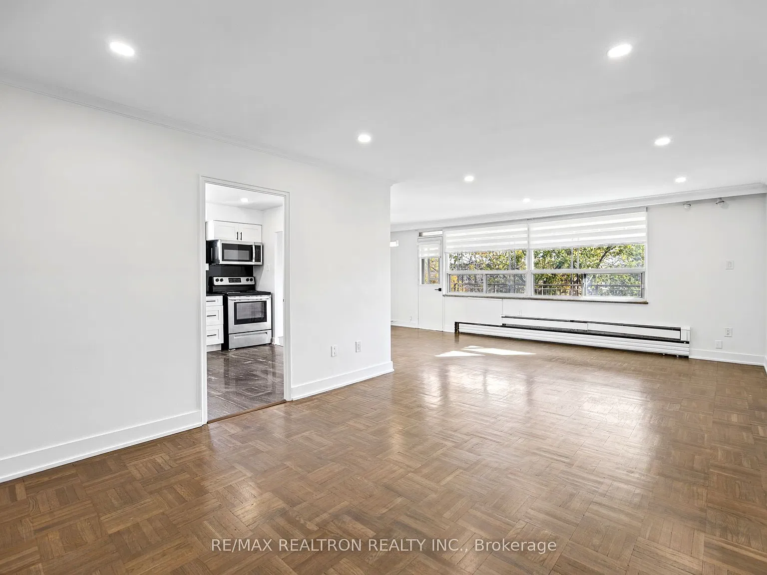 3 bed, $3,000 — Photo 2