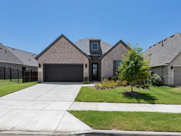 1733 Hillside Stroll Dr, Lavon, TX 75166