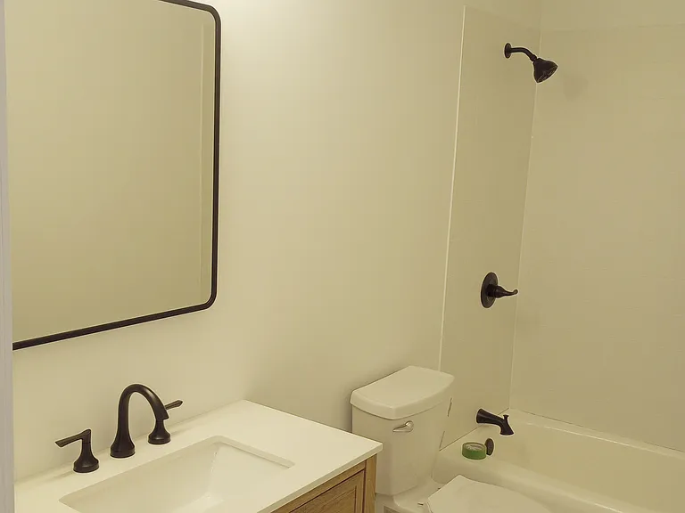 Upstairs bathroom#1