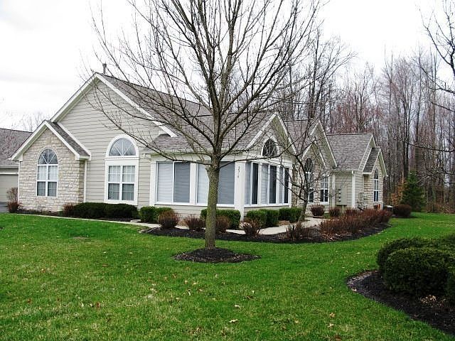 1st image of 276 Park Woods Ln