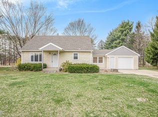 8087 Owen Dr, Kalamazoo, MI 49009