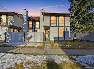 3200 S 60th St NE #42, Calgary, AB T1Y 4K8