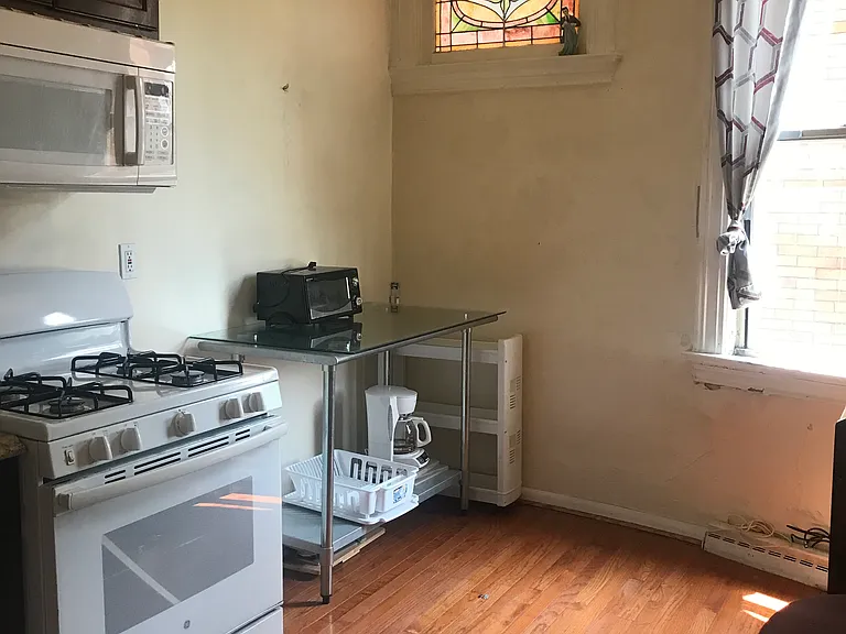 317 S Evaline St #1A — Photo 2