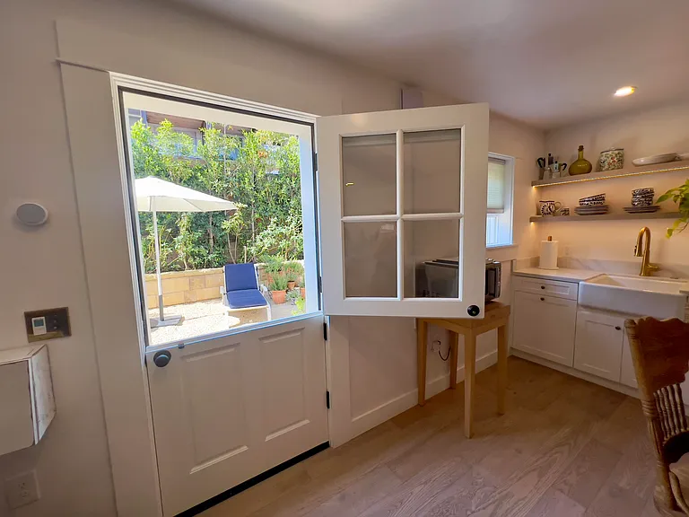 1703 Chapala St #A — Photo 15