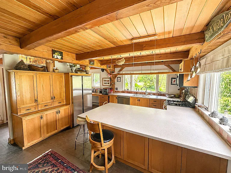 4 Cross Creek Ln — Photo 9