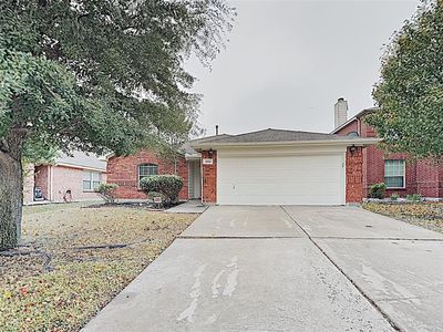 1051 Valley Brook Ln, Grand Prairie, TX, 75052
