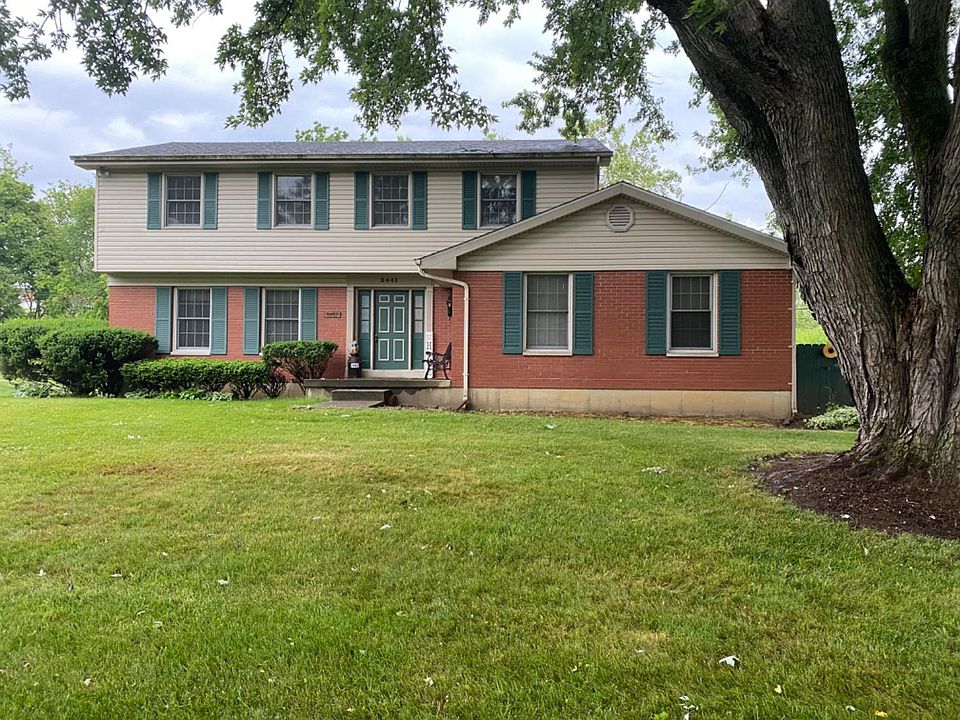 1st image of 2441 Queen Mary Ln