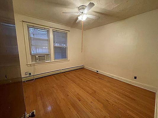 3rd image of 33-16 86th St Floor 1