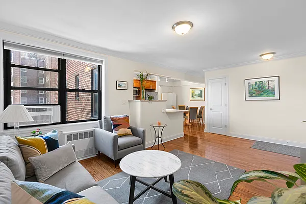 Rented by Compass | media 2