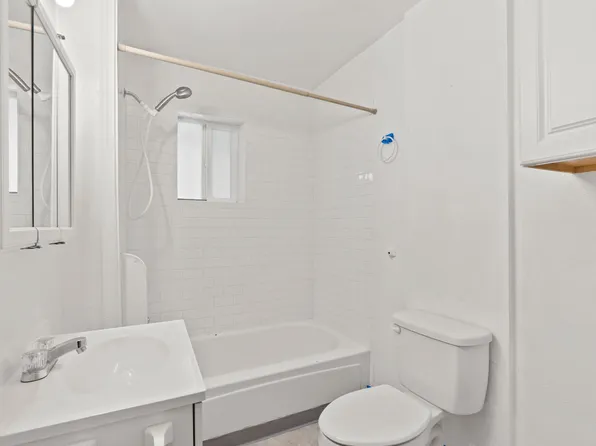 1017 N Crestline St #7, Spokane, WA 99202