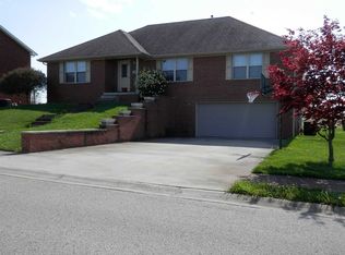 203 Whites Station Rd, Seymour, IN 47274