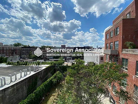 Rented by Sovereign Associates | media 22