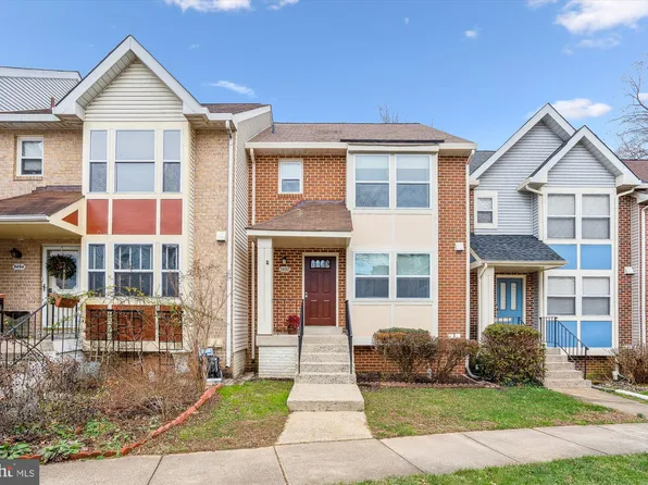 5492 Stavendish St, Burke, VA 22015