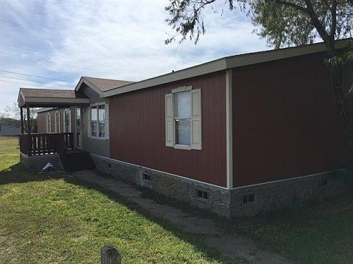1st image of 9005 N Monterrey Dr