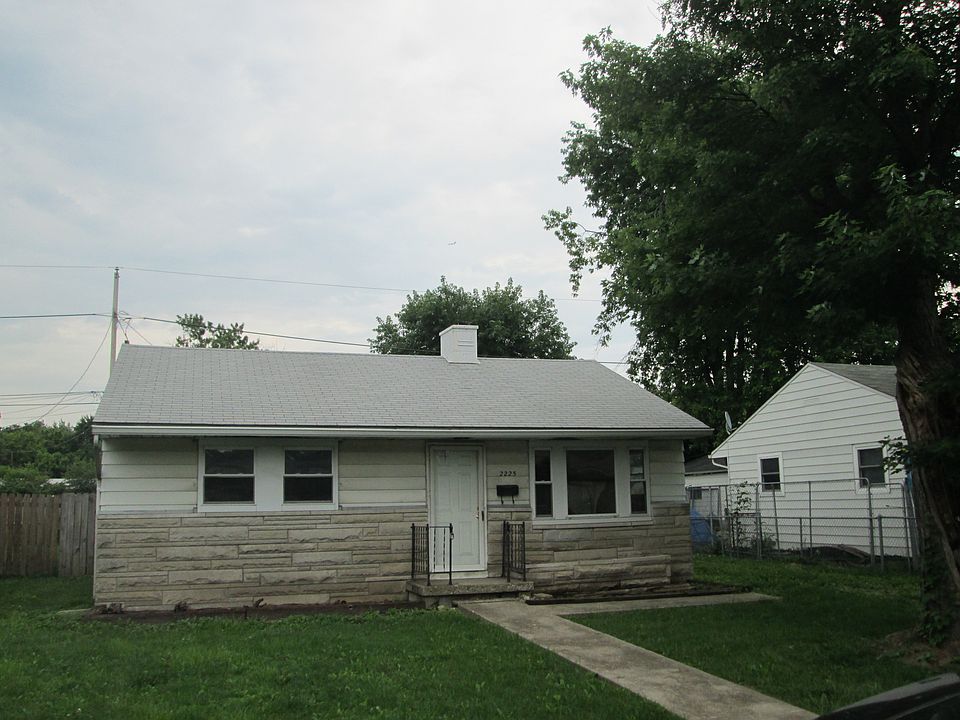1st image of 2225 Saint Peter St