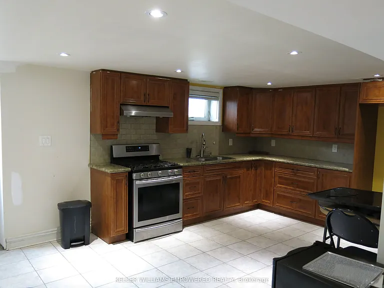 69 Whitley Ave — Photo 12