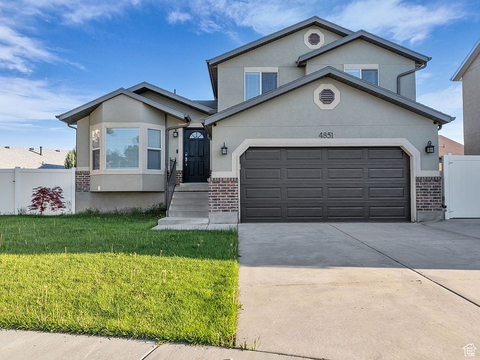 1st image of 4851 W Red Mountain Cir