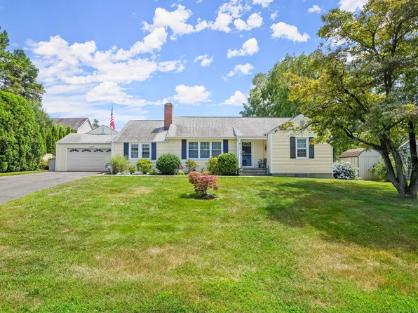 101 Green Valley Rd, Stratford, CT 06614