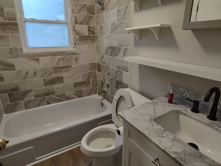602 Rector St — Photo 12