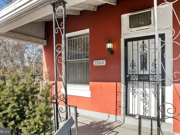 2165 W Grange Ave, Philadelphia, PA 19138