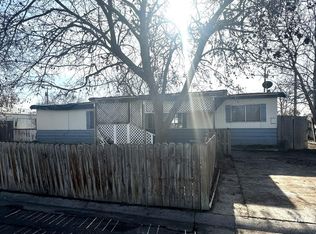 916 Victoria Ave, Fruitland, ID 83619