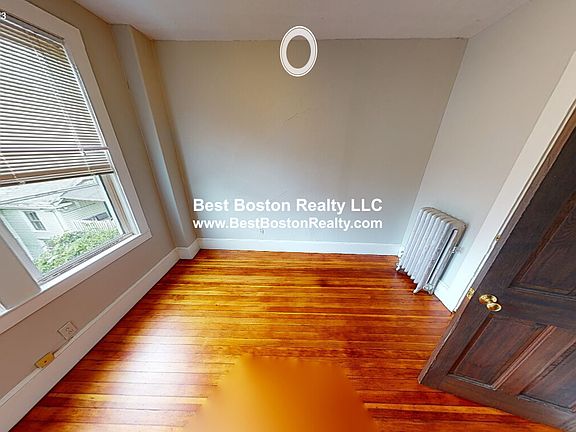 5th image of 5 Elmer St #3