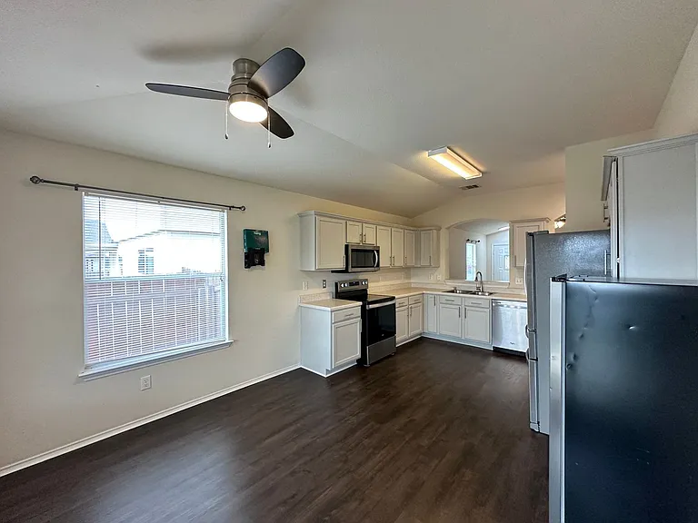 4510 Causeway Ct — Photo 7