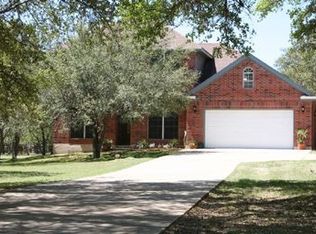 111 Twin Saddles Ln, Dripping Springs, TX 78620