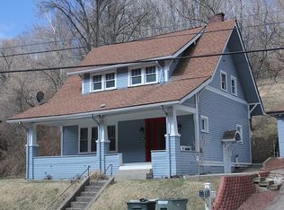 9971 National Rd, Valley Grove, WV 26060