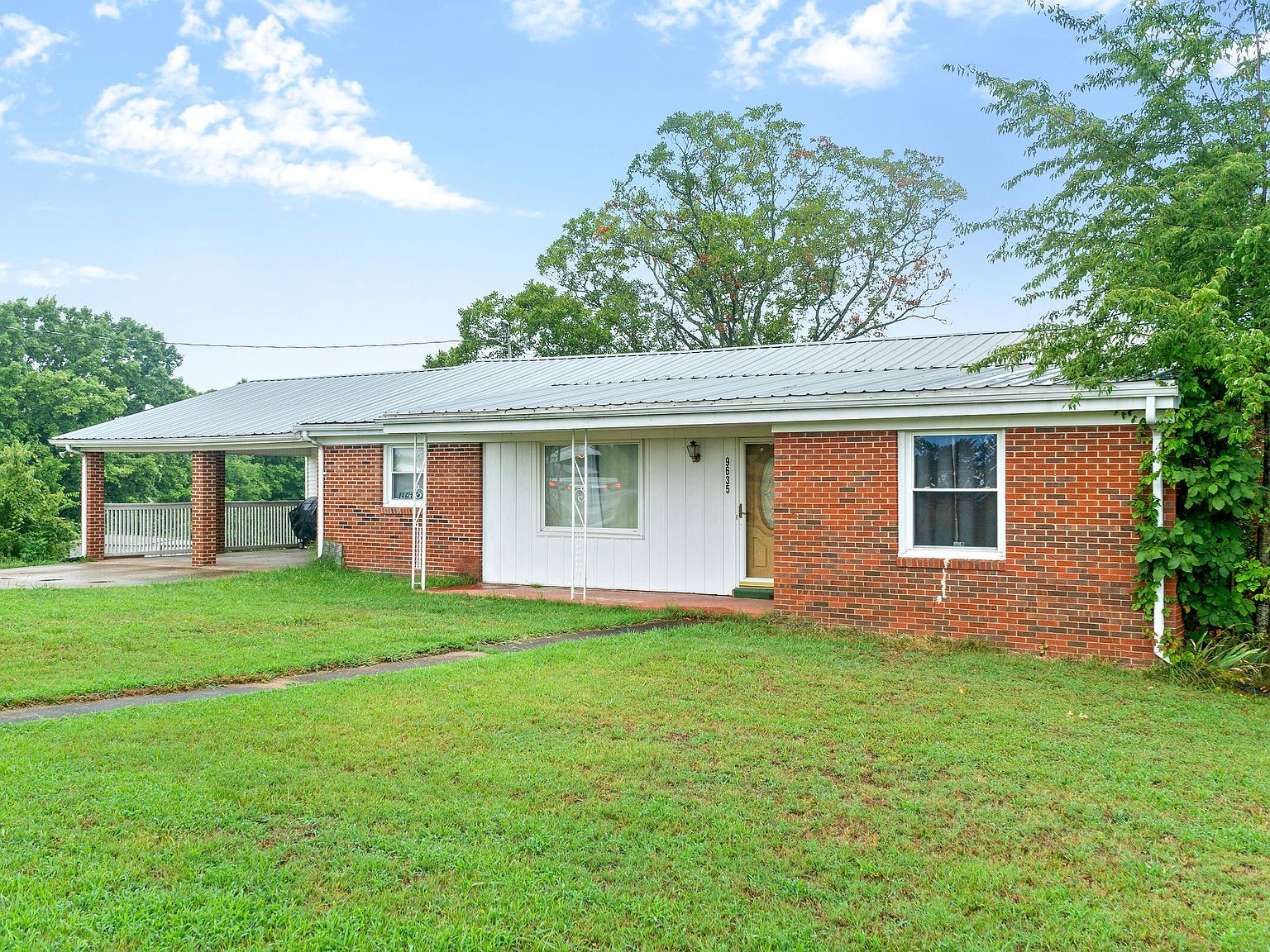 9635 Highway 13, Erin, TN 37061 Zillow