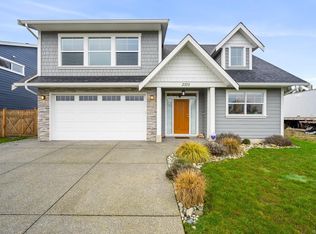 2373 Brookfield Dr, Courtenay, BC V9N 9C9