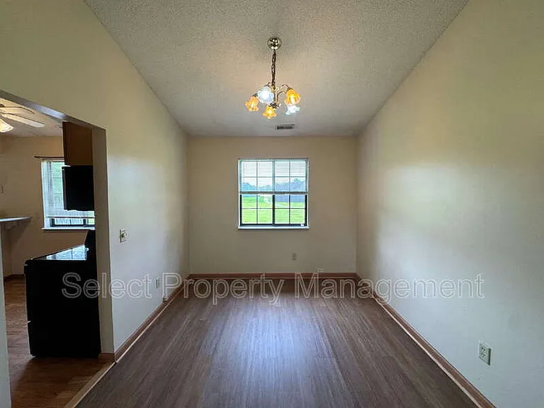 8422 Lionsgate Run — Photo 4
