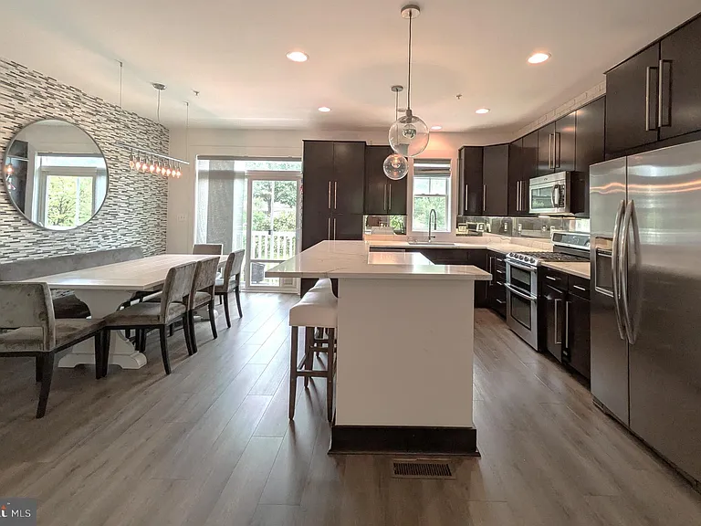 22447 Verde Gate Ter — Photo 15