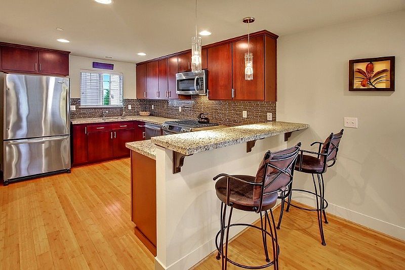 Breakfast bar and spacious kitchen.