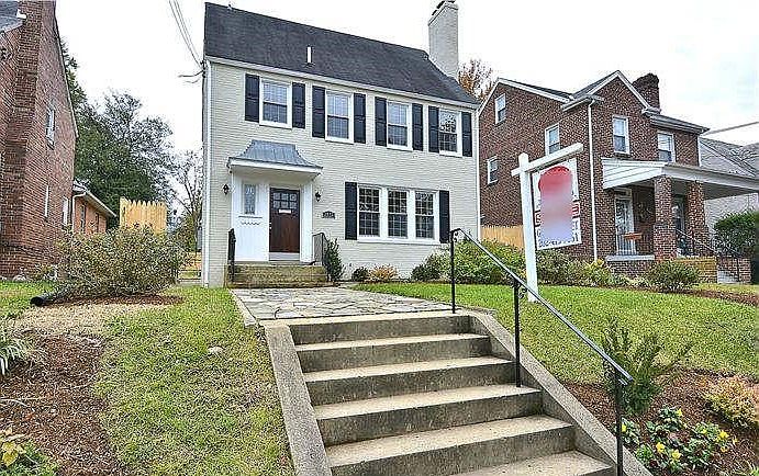 1st image of 2617 Newton St NE