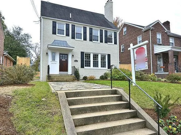 2617 Newton St NE, Washington, DC 20018