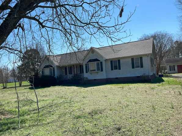 7248 Southampton Pkwy, Drewryville, VA 23844