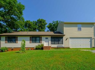471 E McPherson Dr, Mebane, NC 27302