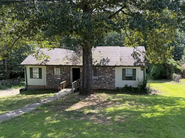 1049 Lackey Rd, Southside, AL 35907