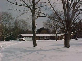 14231 Indian Hollow Rd, Grafton, OH 44044
