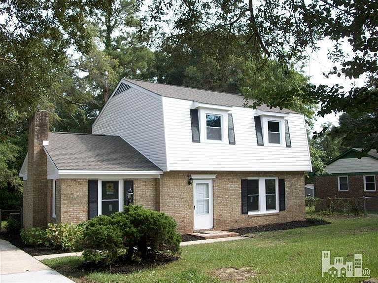 1st image of 113 Balsam Dr