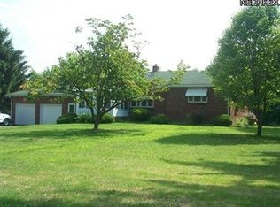 13103 Springfield Rd, New Springfield, OH 44443