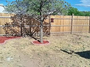 2 Isabelita Rd, Tijeras, NM 87059