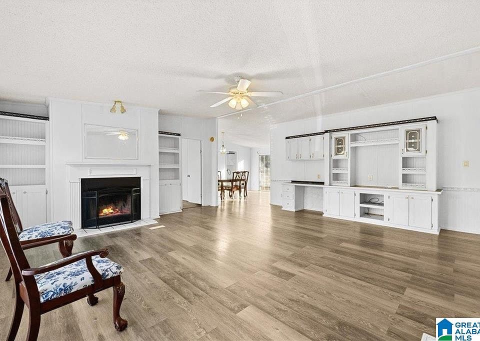 1st image of 4212 Windy Way